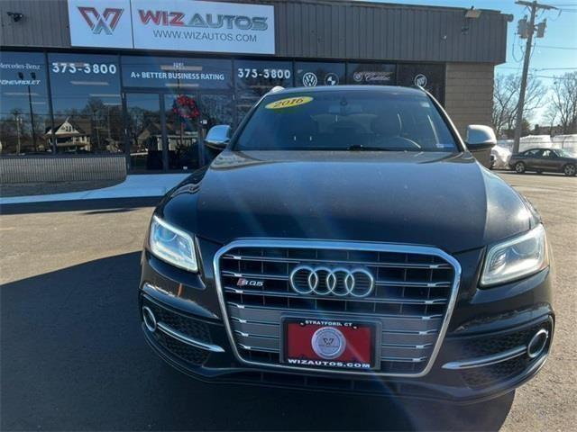 2016 Audi Sq5 3.0T Premium Plus, available for sale in Stratford, Connecticut | Wiz Leasing Inc. Stratford, Connecticut 2016 Audi Sq5 3.0T Premium Plus, available for sale in Stratford, Connecticut | Wiz Leasing Inc. Stratford, Connecticut