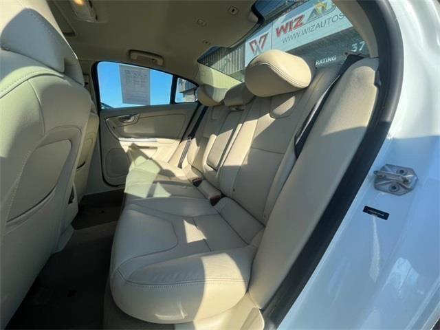 2015 Volvo S60 T5 Platinum, available for sale in Stratford, Connecticut | Wiz Leasing Inc. Stratford, Connecticut 2015 Volvo S60 T5 Platinum, available for sale in Stratford, Connecticut | Wiz Leasing Inc. Stratford, Connecticut