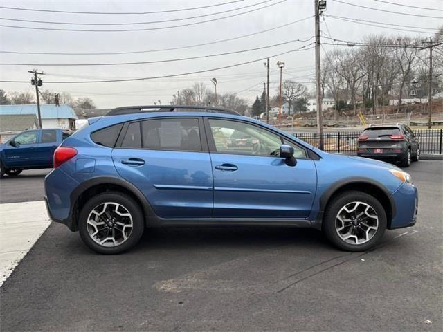 Used Subaru Crosstrek 2.0i Limited 2016 | Wiz Leasing Inc. Stratford, Connecticut Used Subaru Crosstrek 2.0i Limited 2016 | Wiz Leasing Inc. Stratford, Connecticut
