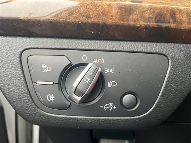 Used Audi Q5 2.0T Premium Plus 2018 | Wiz Leasing Inc. Stratford, Connecticut Used Audi Q5 2.0T Premium Plus 2018 | Wiz Leasing Inc. Stratford, Connecticut
