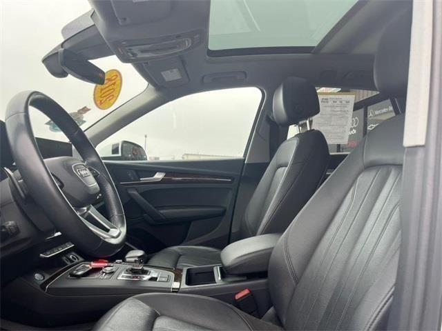 Used Audi Q5 2.0T Premium Plus 2018 | Wiz Leasing Inc. Stratford, Connecticut Used Audi Q5 2.0T Premium Plus 2018 | Wiz Leasing Inc. Stratford, Connecticut