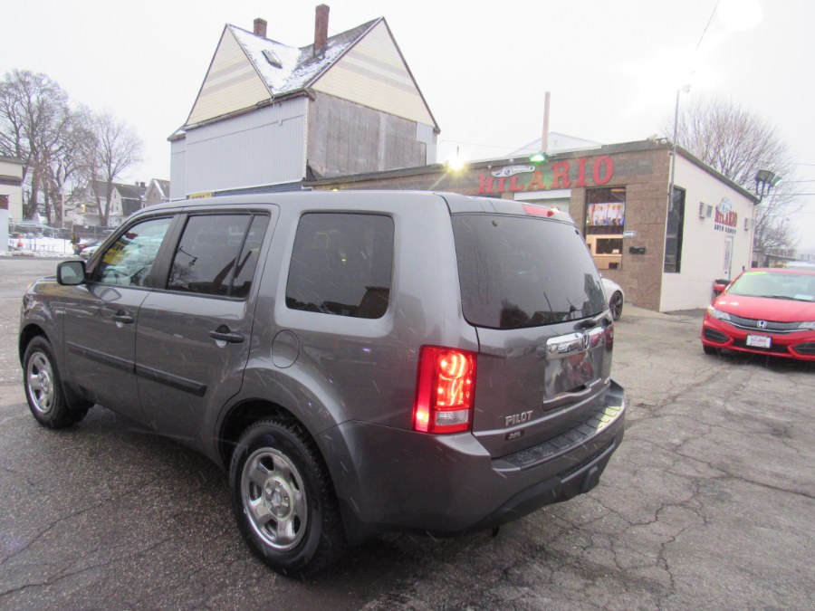 2013 Honda Pilot LX, available for sale in Worcester, Massachusetts | Hilario's Auto Sales Inc.. Worcester, Massachusetts 2013 Honda Pilot LX, available for sale in Worcester, Massachusetts | Hilario's Auto Sales Inc.. Worcester, Massachusetts