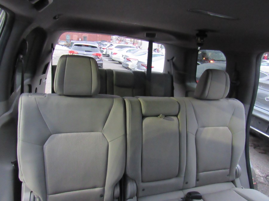 2013 Honda Pilot LX, available for sale in Worcester, Massachusetts | Hilario's Auto Sales Inc.. Worcester, Massachusetts 2013 Honda Pilot LX, available for sale in Worcester, Massachusetts | Hilario's Auto Sales Inc.. Worcester, Massachusetts