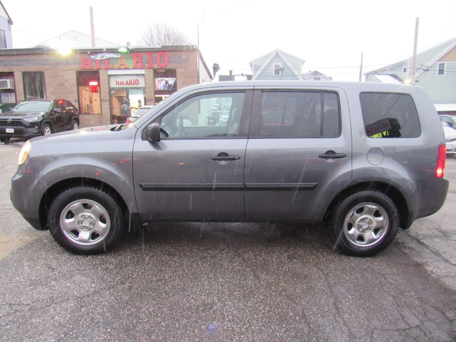 2013 Honda Pilot LX, available for sale in Worcester, Massachusetts | Hilario's Auto Sales Inc.. Worcester, Massachusetts 2013 Honda Pilot LX, available for sale in Worcester, Massachusetts | Hilario's Auto Sales Inc.. Worcester, Massachusetts