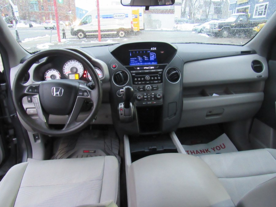 2013 Honda Pilot LX, available for sale in Worcester, Massachusetts | Hilario's Auto Sales Inc.. Worcester, Massachusetts 2013 Honda Pilot LX, available for sale in Worcester, Massachusetts | Hilario's Auto Sales Inc.. Worcester, Massachusetts
