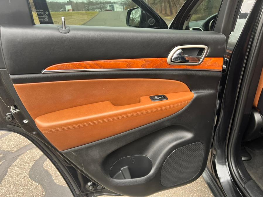 2012 Jeep Grand Cherokee 4WD 4dr Overland Summit, available for sale in Waterbury, Connecticut | Platinum Auto Care. Waterbury, Connecticut 2012 Jeep Grand Cherokee 4WD 4dr Overland Summit, available for sale in Waterbury, Connecticut | Platinum Auto Care. Waterbury, Connecticut