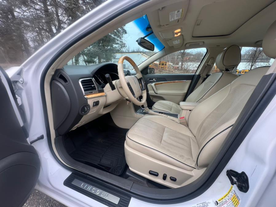 2012 Lincoln MKZ 4dr Sdn FWD, available for sale in Waterbury, Connecticut | Platinum Auto Care. Waterbury, Connecticut 2012 Lincoln MKZ 4dr Sdn FWD, available for sale in Waterbury, Connecticut | Platinum Auto Care. Waterbury, Connecticut