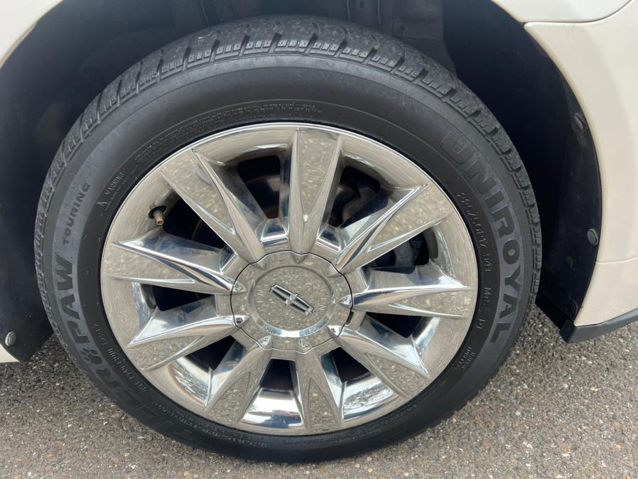 2012 Lincoln MKZ 4dr Sdn FWD, available for sale in Waterbury, Connecticut | Platinum Auto Care. Waterbury, Connecticut 2012 Lincoln MKZ 4dr Sdn FWD, available for sale in Waterbury, Connecticut | Platinum Auto Care. Waterbury, Connecticut