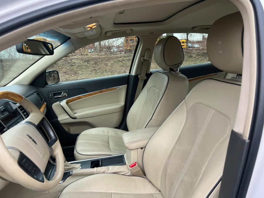 2012 Lincoln MKZ 4dr Sdn FWD, available for sale in Waterbury, Connecticut | Platinum Auto Care. Waterbury, Connecticut 2012 Lincoln MKZ 4dr Sdn FWD, available for sale in Waterbury, Connecticut | Platinum Auto Care. Waterbury, Connecticut