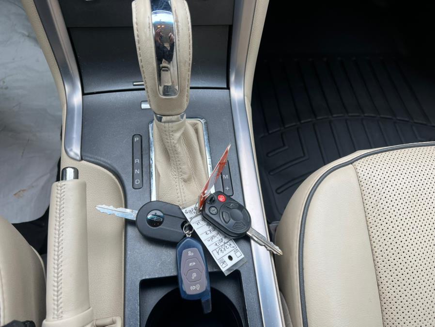 2012 Lincoln MKZ 4dr Sdn FWD, available for sale in Waterbury, Connecticut | Platinum Auto Care. Waterbury, Connecticut 2012 Lincoln MKZ 4dr Sdn FWD, available for sale in Waterbury, Connecticut | Platinum Auto Care. Waterbury, Connecticut