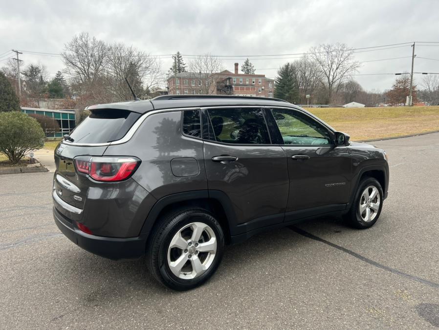 2017 Jeep Compass Latitude 4x4, available for sale in Waterbury, Connecticut | Platinum Auto Care. Waterbury, Connecticut 2017 Jeep Compass Latitude 4x4, available for sale in Waterbury, Connecticut | Platinum Auto Care. Waterbury, Connecticut