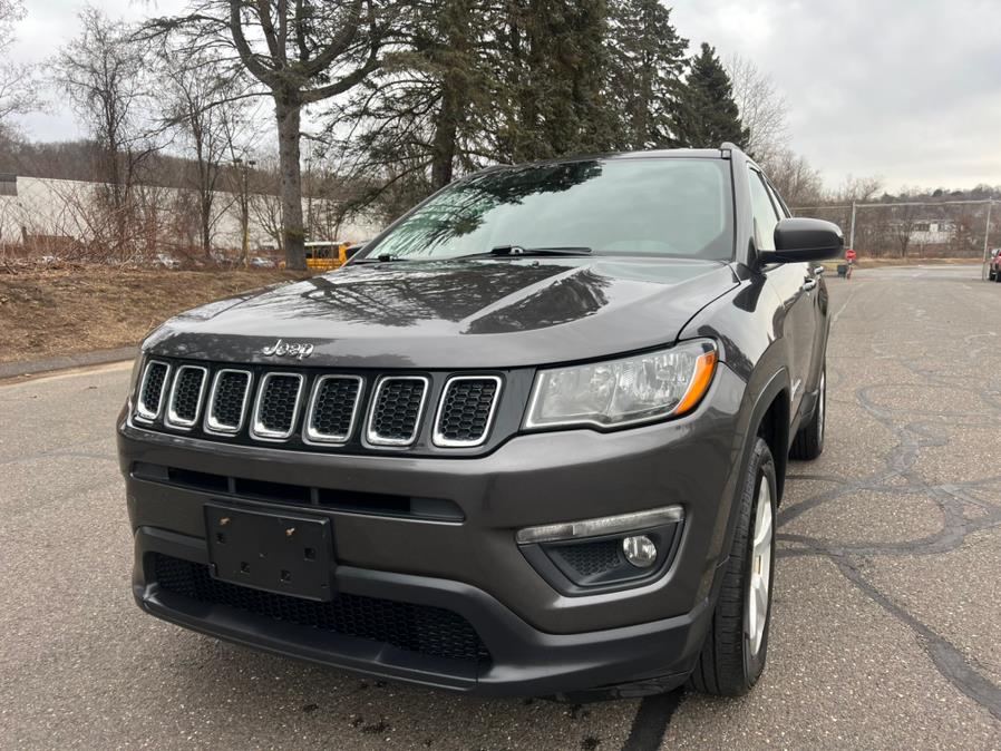 2017 Jeep Compass Latitude 4x4, available for sale in Waterbury, Connecticut | Platinum Auto Care. Waterbury, Connecticut 2017 Jeep Compass Latitude 4x4, available for sale in Waterbury, Connecticut | Platinum Auto Care. Waterbury, Connecticut