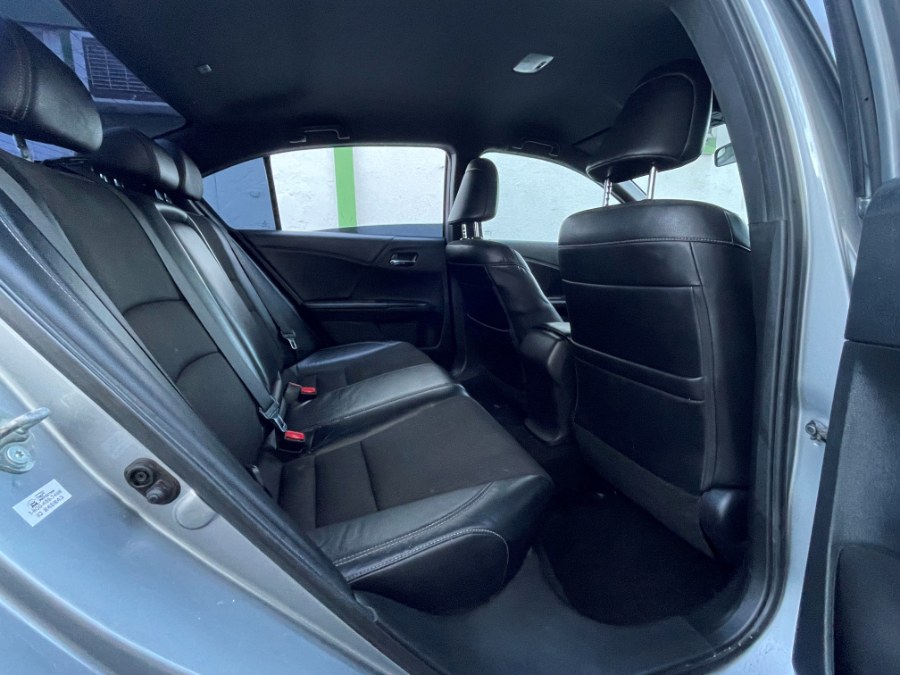2017 Honda Accord Sedan Sport CVT, available for sale in Corona, California | Green Light Auto. Corona, California 2017 Honda Accord Sedan Sport CVT, available for sale in Corona, California | Green Light Auto. Corona, California