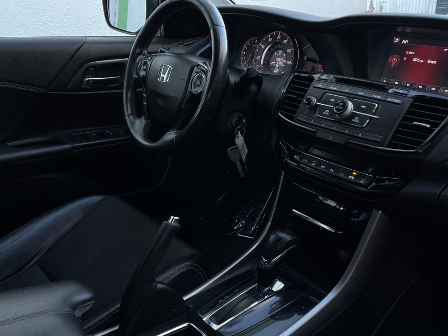 2017 Honda Accord Sedan Sport CVT, available for sale in Corona, California | Green Light Auto. Corona, California 2017 Honda Accord Sedan Sport CVT, available for sale in Corona, California | Green Light Auto. Corona, California