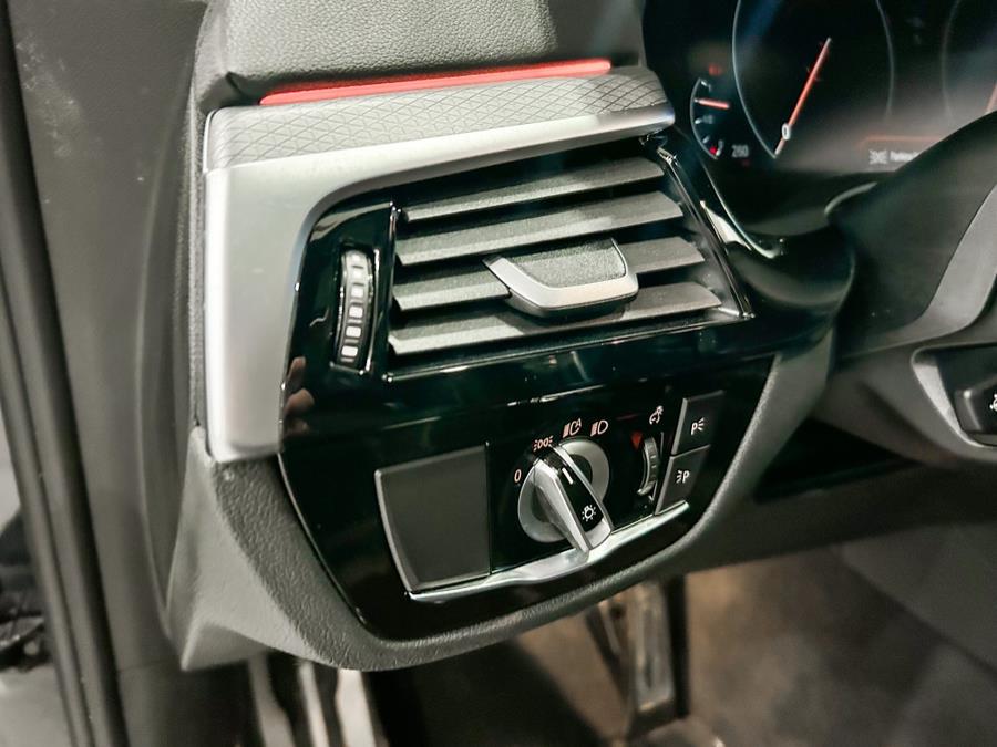 2019 BMW 6 Series 640i xDrive Gran Turismo, available for sale in Franklin Square, New York | Luxury Motor Club. Franklin Square, New York 2019 BMW 6 Series 640i xDrive Gran Turismo, available for sale in Franklin Square, New York | Luxury Motor Club. Franklin Square, New York