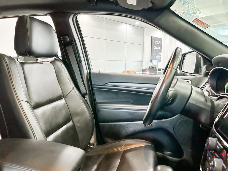 Used Jeep Grand Cherokee Limited 4x4 2021 | Luxury Motor Club. Franklin Square, New York Used Jeep Grand Cherokee Limited 4x4 2021 | Luxury Motor Club. Franklin Square, New York