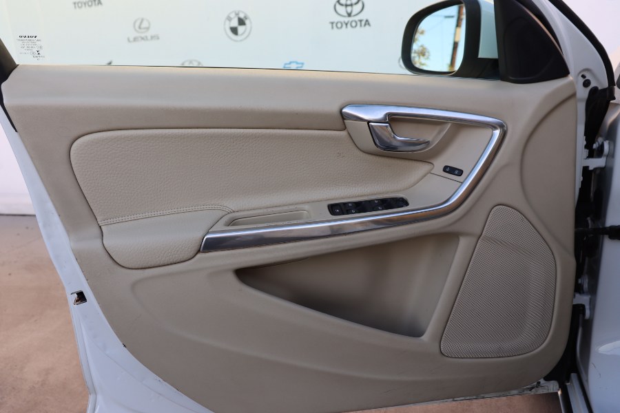 2014 Volvo S60 4dr Sdn T5 FWD, available for sale in Santa Ana, California | Auto Max Of Santa Ana. Santa Ana, California 2014 Volvo S60 4dr Sdn T5 FWD, available for sale in Santa Ana, California | Auto Max Of Santa Ana. Santa Ana, California