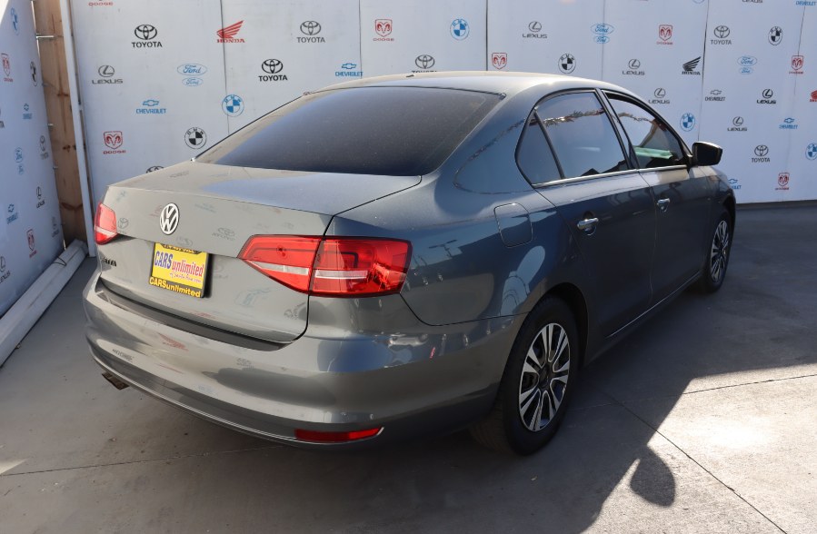 2015 Volkswagen Jetta Sedan 4dr Auto 2.0L S, available for sale in Santa Ana, California | Auto Max Of Santa Ana. Santa Ana, California 2015 Volkswagen Jetta Sedan 4dr Auto 2.0L S, available for sale in Santa Ana, California | Auto Max Of Santa Ana. Santa Ana, California