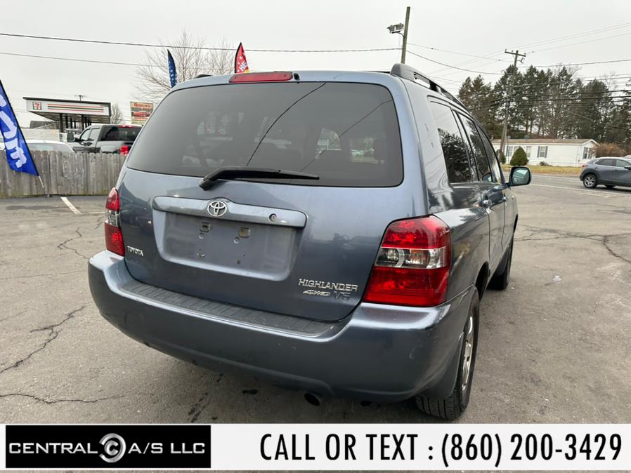 2006 Toyota Highlander 4dr V6 4WD w/3rd Row (Natl), available for sale in East Windsor, Connecticut | Central A/S LLC. East Windsor, Connecticut 2006 Toyota Highlander 4dr V6 4WD w/3rd Row (Natl), available for sale in East Windsor, Connecticut | Central A/S LLC. East Windsor, Connecticut