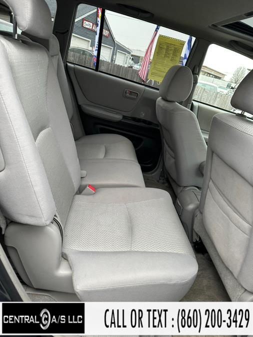 2006 Toyota Highlander 4dr V6 4WD w/3rd Row (Natl), available for sale in East Windsor, Connecticut | Central A/S LLC. East Windsor, Connecticut 2006 Toyota Highlander 4dr V6 4WD w/3rd Row (Natl), available for sale in East Windsor, Connecticut | Central A/S LLC. East Windsor, Connecticut