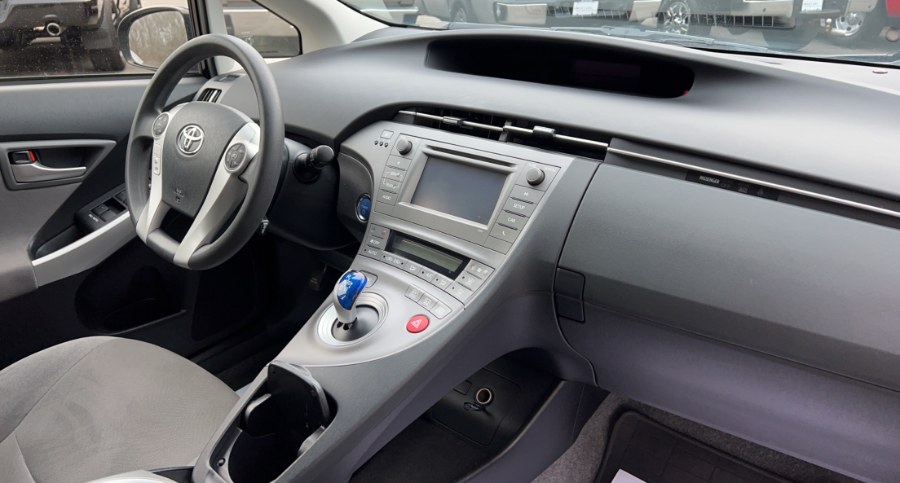 2014 Toyota Prius 5dr HB Two (Natl), available for sale in Waterbury, Connecticut | West End Automotive Center. Waterbury, Connecticut 2014 Toyota Prius 5dr HB Two (Natl), available for sale in Waterbury, Connecticut | West End Automotive Center. Waterbury, Connecticut