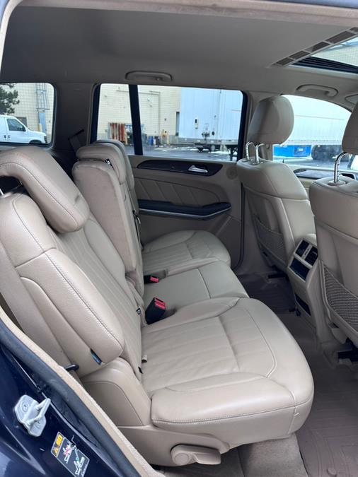 2013 Mercedes-Benz GL-Class 4MATIC 4dr GL450, available for sale in Revere, Massachusetts | Wonderland Auto. Revere, Massachusetts 2013 Mercedes-Benz GL-Class 4MATIC 4dr GL450, available for sale in Revere, Massachusetts | Wonderland Auto. Revere, Massachusetts
