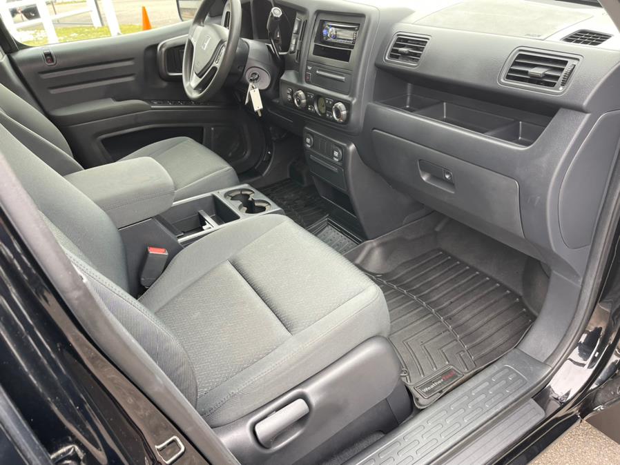 2014 Honda Ridgeline 4WD Crew Cab RT, available for sale in South Windsor, Connecticut | Mike And Tony Auto Sales, Inc. South Windsor, Connecticut 2014 Honda Ridgeline 4WD Crew Cab RT, available for sale in South Windsor, Connecticut | Mike And Tony Auto Sales, Inc. South Windsor, Connecticut