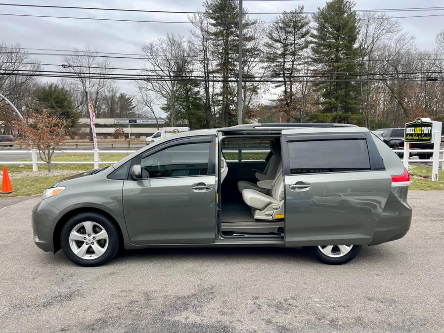 2011 Toyota Sienna 5dr 7-Pass Van V6 LE FWD, available for sale in South Windsor, Connecticut | Mike And Tony Auto Sales, Inc. South Windsor, Connecticut 2011 Toyota Sienna 5dr 7-Pass Van V6 LE FWD, available for sale in South Windsor, Connecticut | Mike And Tony Auto Sales, Inc. South Windsor, Connecticut