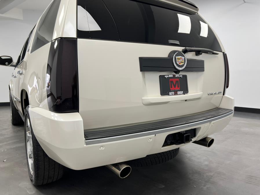 2013 Cadillac Escalade AWD 4dr Premium, available for sale in Elizabeth, New Jersey | M Auto Group. Elizabeth, New Jersey 2013 Cadillac Escalade AWD 4dr Premium, available for sale in Elizabeth, New Jersey | M Auto Group. Elizabeth, New Jersey