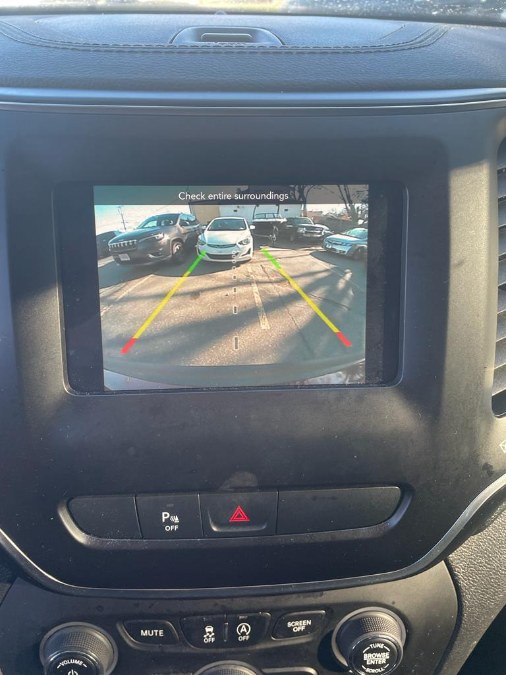2020 Jeep Cherokee Latitude Plus 4x4, available for sale in Lowell, Massachusetts | Revolution Motors . Lowell, Massachusetts 2020 Jeep Cherokee Latitude Plus 4x4, available for sale in Lowell, Massachusetts | Revolution Motors . Lowell, Massachusetts