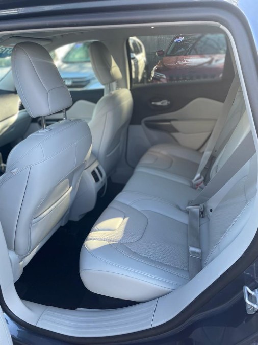 2019 Jeep Cherokee Limited 4x4, available for sale in Lowell, Massachusetts | Revolution Motors . Lowell, Massachusetts 2019 Jeep Cherokee Limited 4x4, available for sale in Lowell, Massachusetts | Revolution Motors . Lowell, Massachusetts