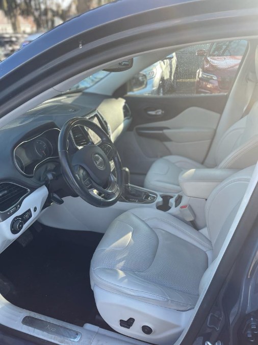 2019 Jeep Cherokee Limited 4x4, available for sale in Lowell, Massachusetts | Revolution Motors . Lowell, Massachusetts 2019 Jeep Cherokee Limited 4x4, available for sale in Lowell, Massachusetts | Revolution Motors . Lowell, Massachusetts
