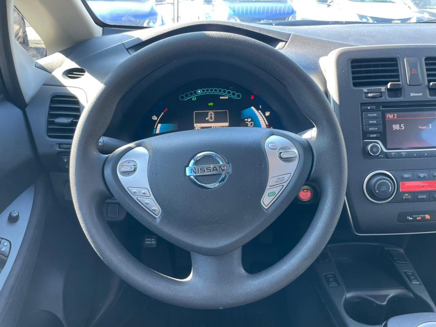 Used Nissan LEAF S 2017 | Green Light Auto Wholesale. Daly City, California Used Nissan LEAF S 2017 | Green Light Auto Wholesale. Daly City, California