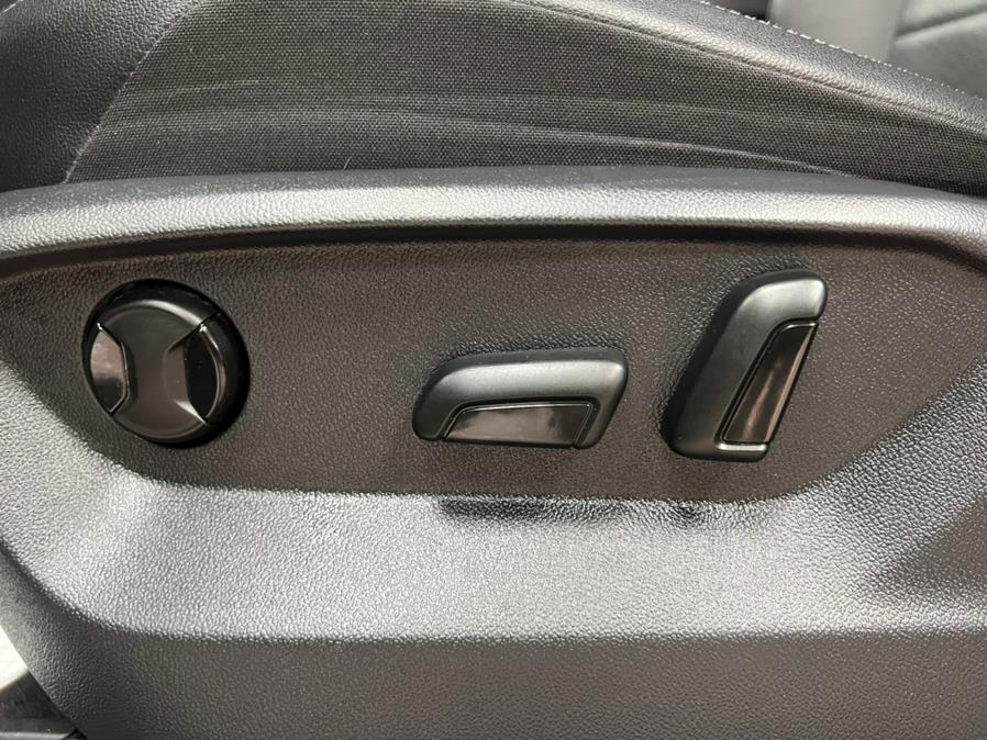 2020 Volkswagen Tiguan 2.0T SE FWD, available for sale in Massapequa Park, New York | Power Motors East. Massapequa Park, New York 2020 Volkswagen Tiguan 2.0T SE FWD, available for sale in Massapequa Park, New York | Power Motors East. Massapequa Park, New York