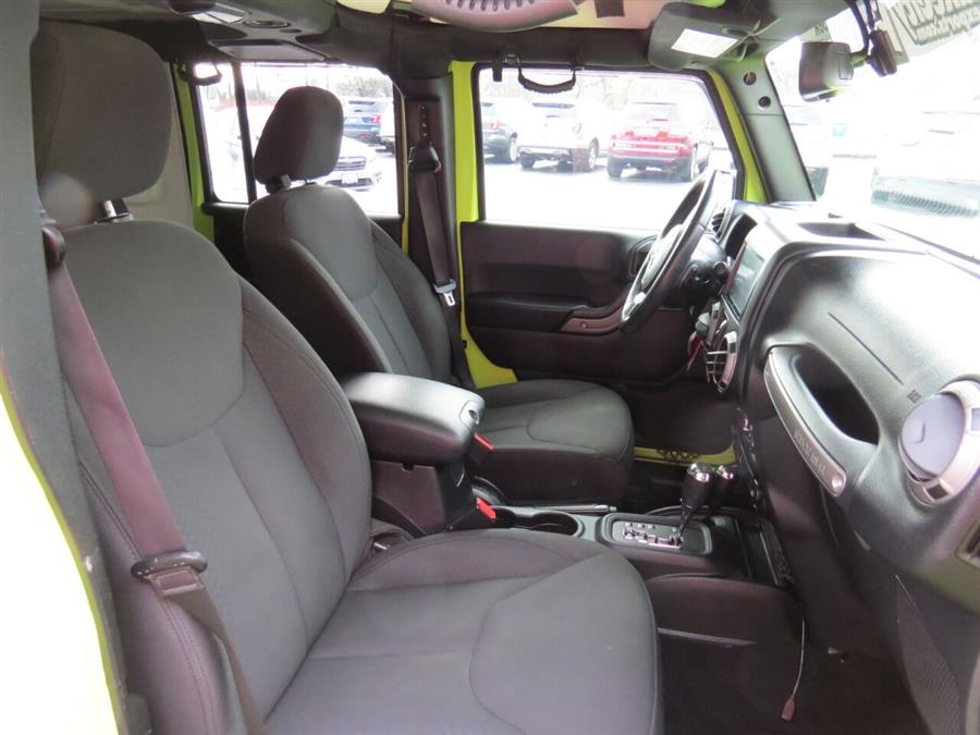 2016 Jeep Wrangler Unlimited Sport S 4x4 4dr SUV, available for sale in Auburn, Maine | Lake City Exports Inc. Auburn, Maine 2016 Jeep Wrangler Unlimited Sport S 4x4 4dr SUV, available for sale in Auburn, Maine | Lake City Exports Inc. Auburn, Maine