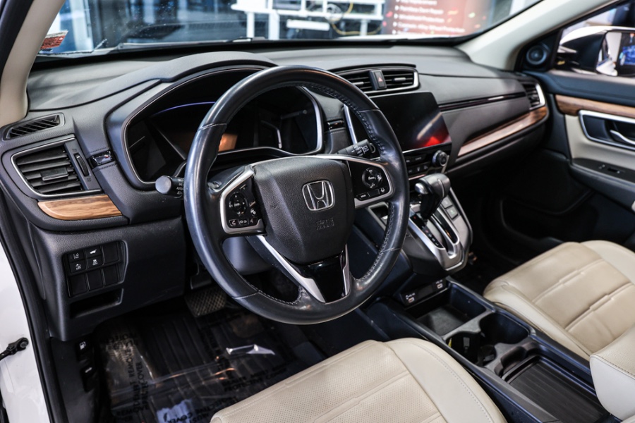 2020 Honda CR-V EX-L AWD, available for sale in ELMONT, New York | 26 Motors Long Island. ELMONT, New York 2020 Honda CR-V EX-L AWD, available for sale in ELMONT, New York | 26 Motors Long Island. ELMONT, New York