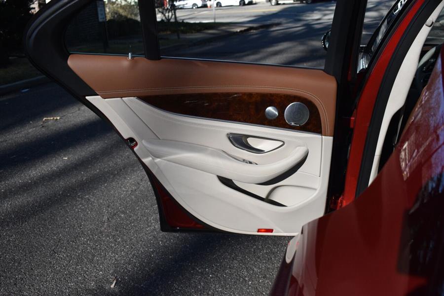 2019 Mercedes-benz E-class E 300 4MATIC AWD 4dr Sedan, available for sale in Great Neck, New York | Camy Cars. Great Neck, New York 2019 Mercedes-benz E-class E 300 4MATIC AWD 4dr Sedan, available for sale in Great Neck, New York | Camy Cars. Great Neck, New York