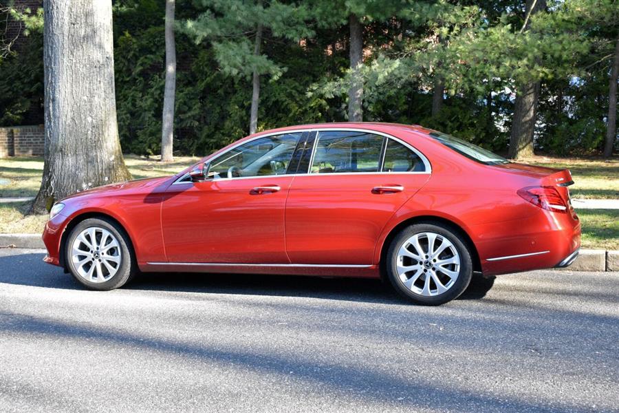 2019 Mercedes-benz E-class E 300 4MATIC AWD 4dr Sedan, available for sale in Great Neck, New York | Camy Cars. Great Neck, New York 2019 Mercedes-benz E-class E 300 4MATIC AWD 4dr Sedan, available for sale in Great Neck, New York | Camy Cars. Great Neck, New York