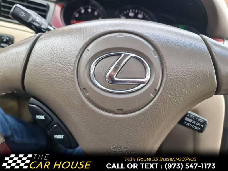 2004 Lexus ES 330 4dr Sdn, available for sale in Butler, New Jersey | The Car House. Butler, New Jersey 2004 Lexus ES 330 4dr Sdn, available for sale in Butler, New Jersey | The Car House. Butler, New Jersey