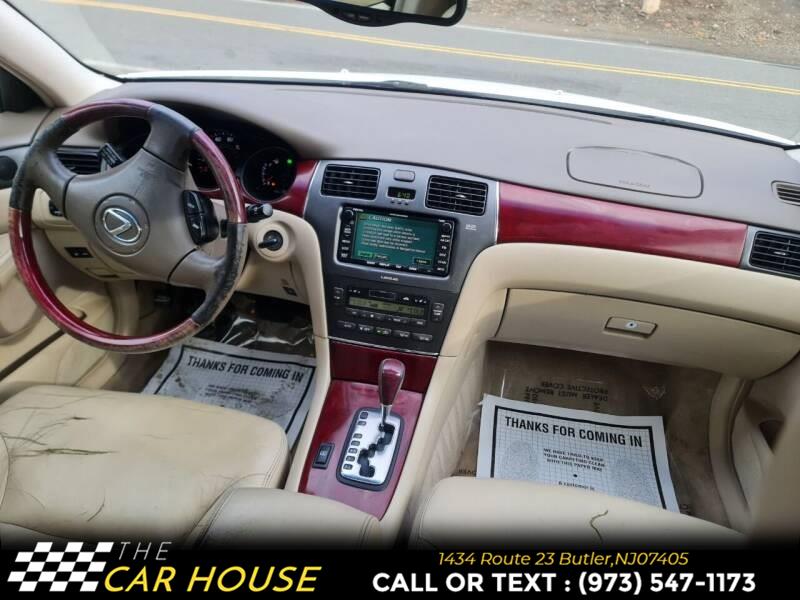 2004 Lexus ES 330 4dr Sdn, available for sale in Butler, New Jersey | The Car House. Butler, New Jersey 2004 Lexus ES 330 4dr Sdn, available for sale in Butler, New Jersey | The Car House. Butler, New Jersey