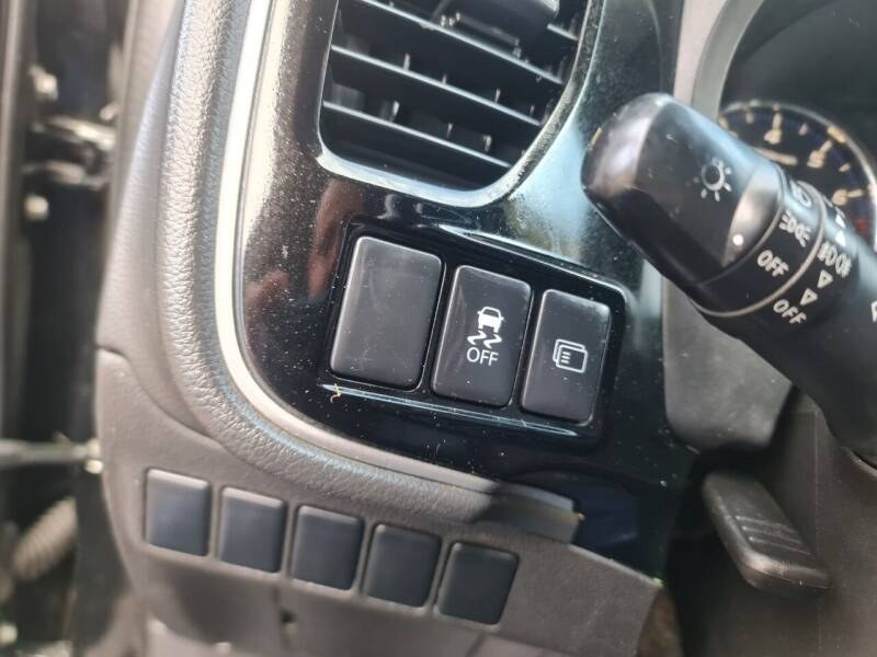 2016 Mitsubishi Outlander 2WD 4dr SEL, available for sale in Bloomingdale, New Jersey | Bloomingdale Auto Group. Bloomingdale, New Jersey 2016 Mitsubishi Outlander 2WD 4dr SEL, available for sale in Bloomingdale, New Jersey | Bloomingdale Auto Group. Bloomingdale, New Jersey