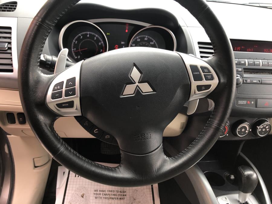 2012 Mitsubishi Outlander 4WD 4dr SE, available for sale in Waterbury, Connecticut | National Auto Brokers, Inc.. Waterbury, Connecticut 2012 Mitsubishi Outlander 4WD 4dr SE, available for sale in Waterbury, Connecticut | National Auto Brokers, Inc.. Waterbury, Connecticut