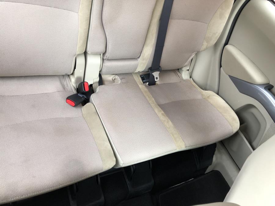 2012 Mitsubishi Outlander 4WD 4dr SE, available for sale in Waterbury, Connecticut | National Auto Brokers, Inc.. Waterbury, Connecticut 2012 Mitsubishi Outlander 4WD 4dr SE, available for sale in Waterbury, Connecticut | National Auto Brokers, Inc.. Waterbury, Connecticut