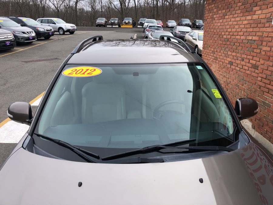 2012 Mitsubishi Outlander 4WD 4dr SE, available for sale in Waterbury, Connecticut | National Auto Brokers, Inc.. Waterbury, Connecticut 2012 Mitsubishi Outlander 4WD 4dr SE, available for sale in Waterbury, Connecticut | National Auto Brokers, Inc.. Waterbury, Connecticut