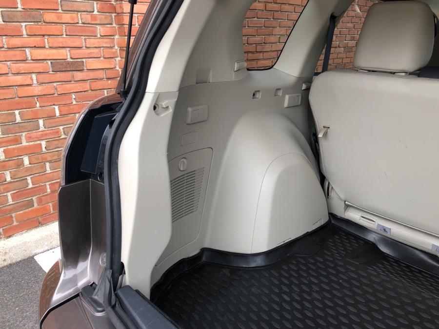 2012 Mitsubishi Outlander 4WD 4dr SE, available for sale in Waterbury, Connecticut | National Auto Brokers, Inc.. Waterbury, Connecticut 2012 Mitsubishi Outlander 4WD 4dr SE, available for sale in Waterbury, Connecticut | National Auto Brokers, Inc.. Waterbury, Connecticut