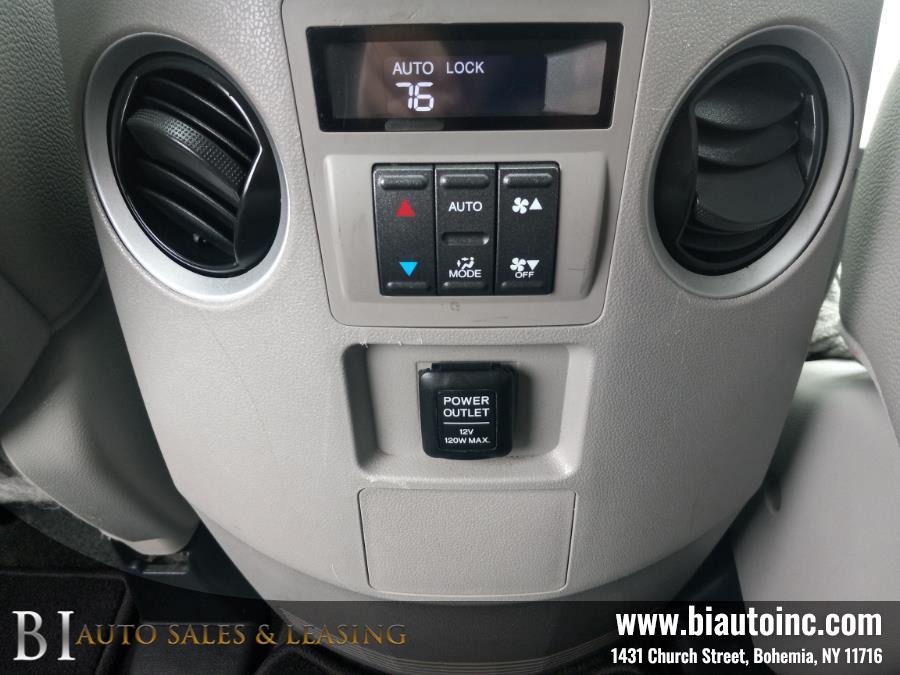2013 Honda Pilot 4WD 4dr EX-L w/Navi, available for sale in Bohemia, New York | B I Auto Sales. Bohemia, New York 2013 Honda Pilot 4WD 4dr EX-L w/Navi, available for sale in Bohemia, New York | B I Auto Sales. Bohemia, New York