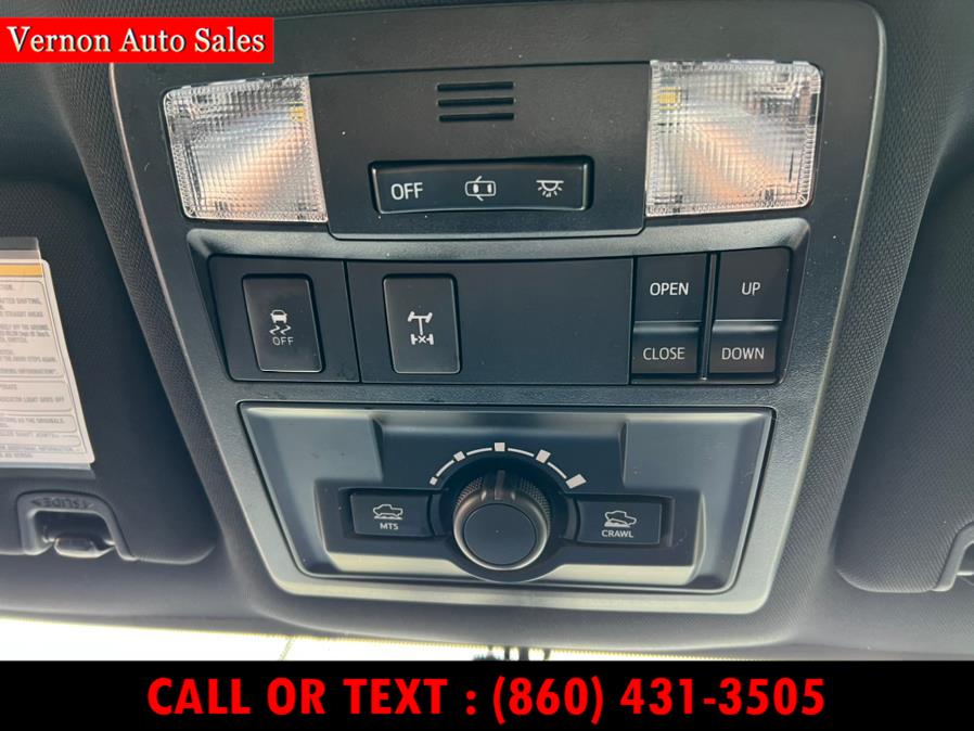 2017 Toyota Tacoma TRD Off Road Double Cab 5'' Bed V6 4x4 MT (Natl), available for sale in Manchester, Connecticut | Vernon Auto Sale & Service. Manchester, Connecticut 2017 Toyota Tacoma TRD Off Road Double Cab 5'' Bed V6 4x4 MT (Natl), available for sale in Manchester, Connecticut | Vernon Auto Sale & Service. Manchester, Connecticut