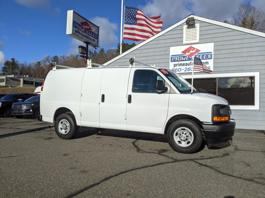 2015 Chevrolet Express Cargo Van RWD 2500 135", available for sale in Thomaston, CT