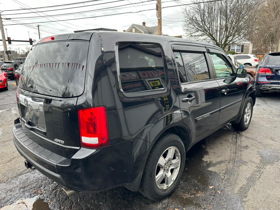 2011 Honda Pilot 4WD 4dr EX-L w/Navi, available for sale in Bridgeport, Connecticut | CT Auto. Bridgeport, Connecticut 2011 Honda Pilot 4WD 4dr EX-L w/Navi, available for sale in Bridgeport, Connecticut | CT Auto. Bridgeport, Connecticut