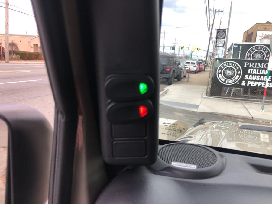2017 Jeep Wrangler Unlimited Sport 4x4, available for sale in Franklin Square, New York | Signature Auto Sales. Franklin Square, New York 2017 Jeep Wrangler Unlimited Sport 4x4, available for sale in Franklin Square, New York | Signature Auto Sales. Franklin Square, New York